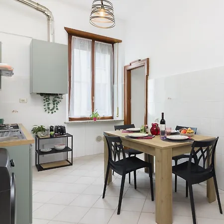 Big City Life - By Lorelake Holidays Como Exterior foto